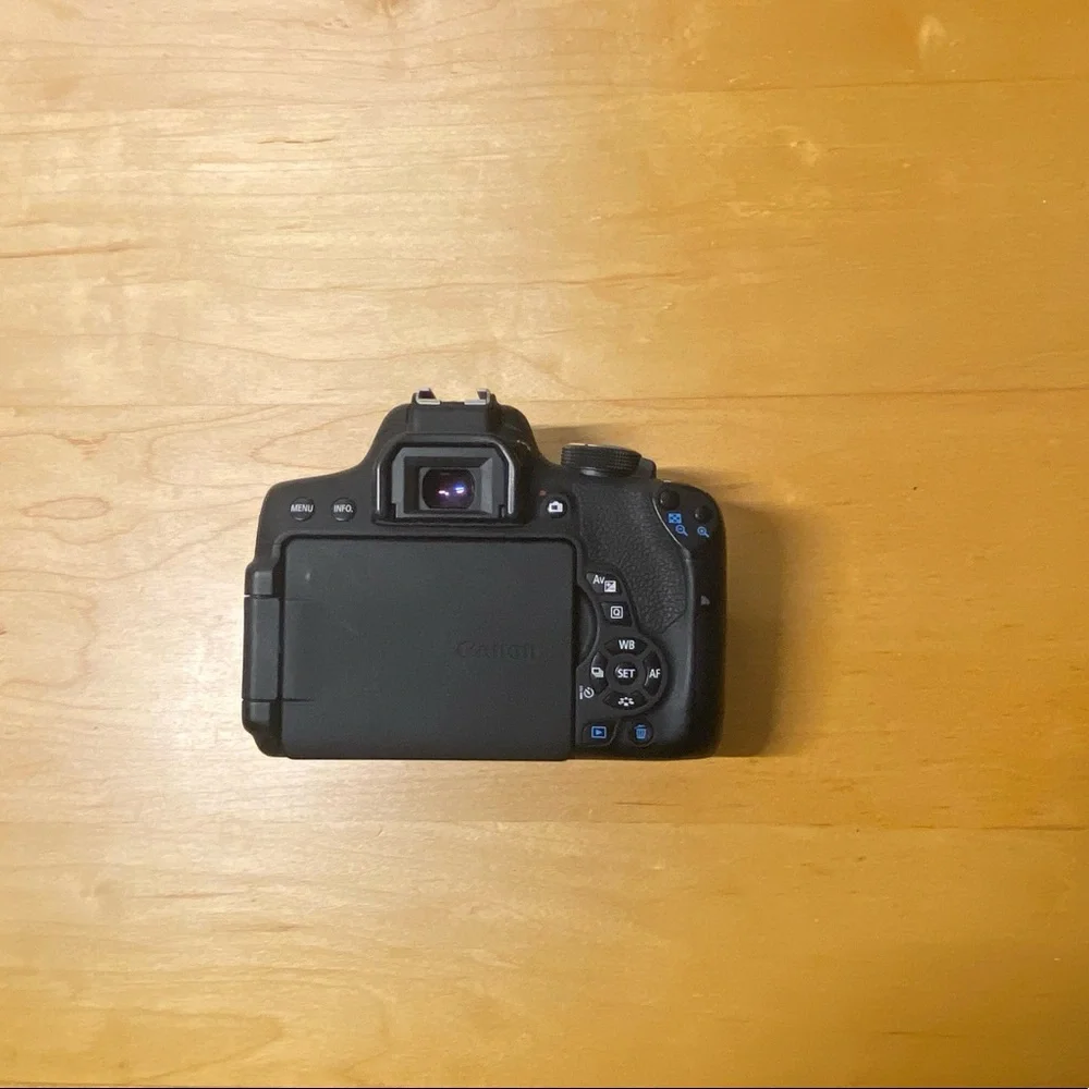 Canon T6i